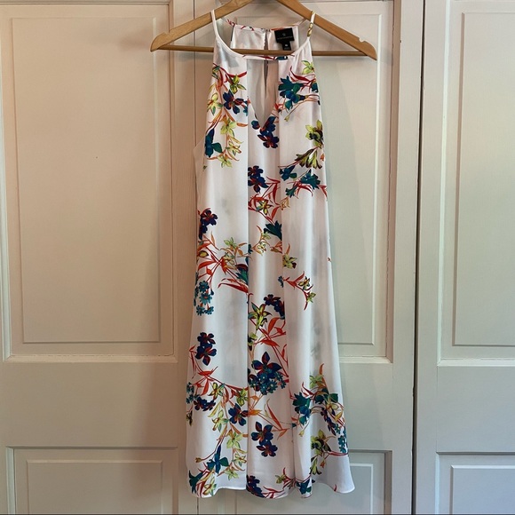 Worthington Dresses & Skirts - Worthington White Floral Dress